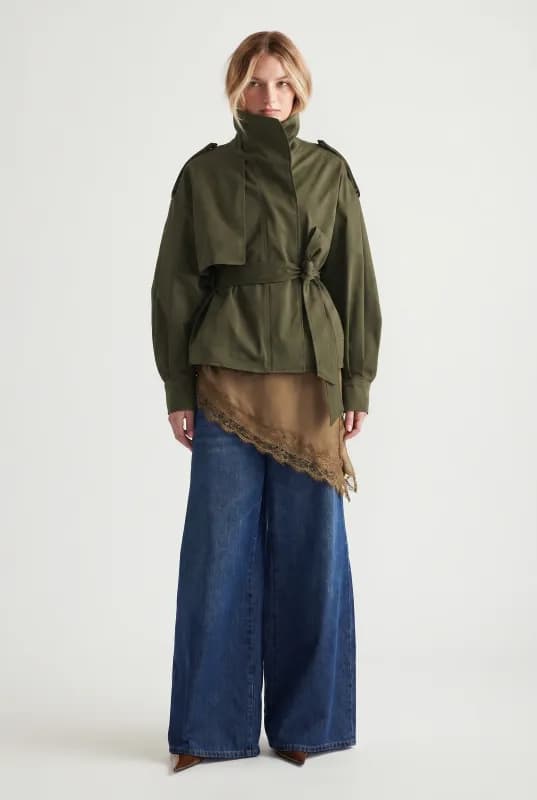 Lila Cropped Trench